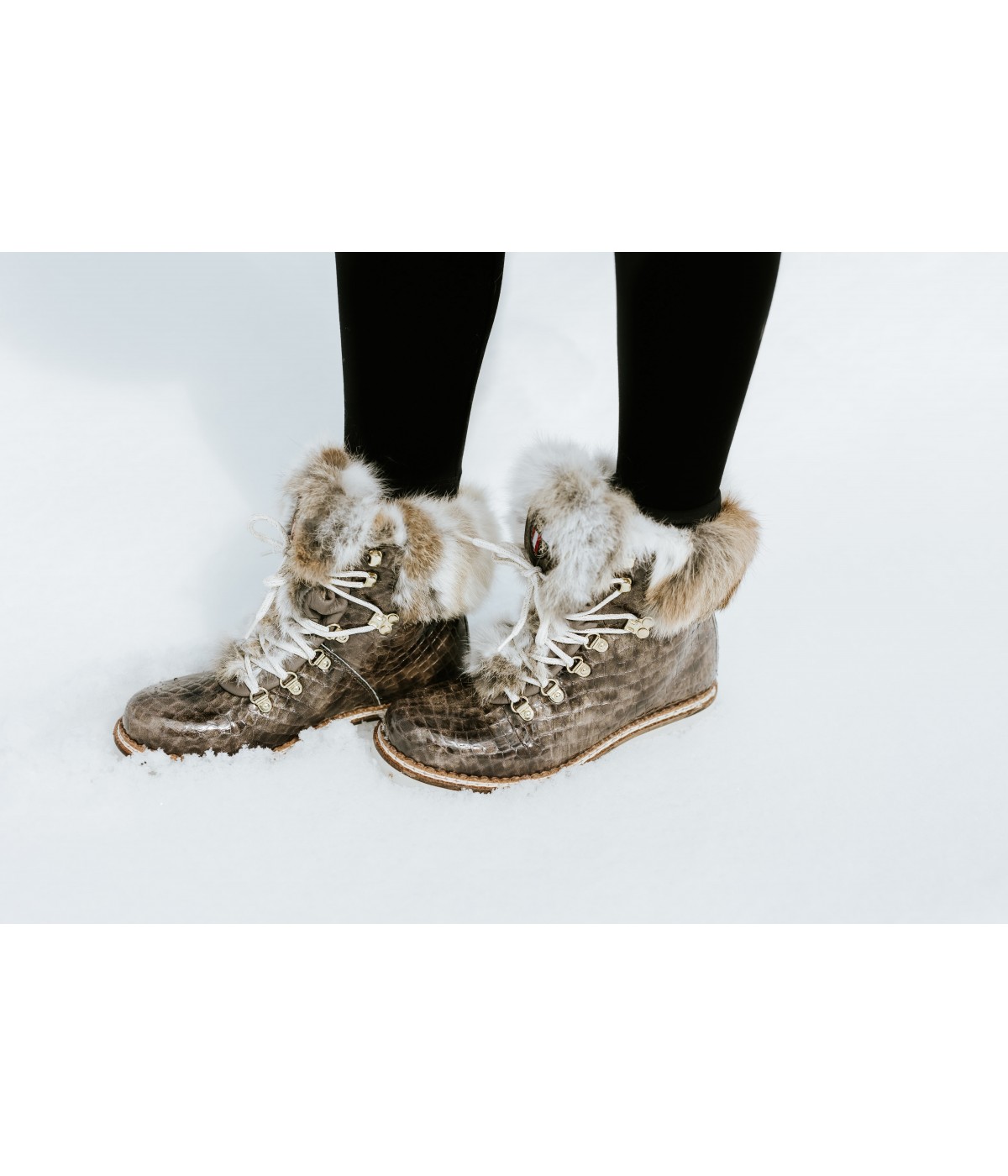 BRIGIT COCCO TAUPEFARBEN 2