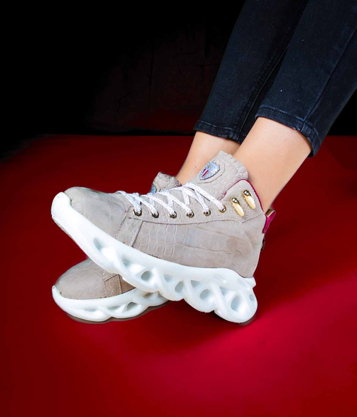 FUTURA BEIGE 2