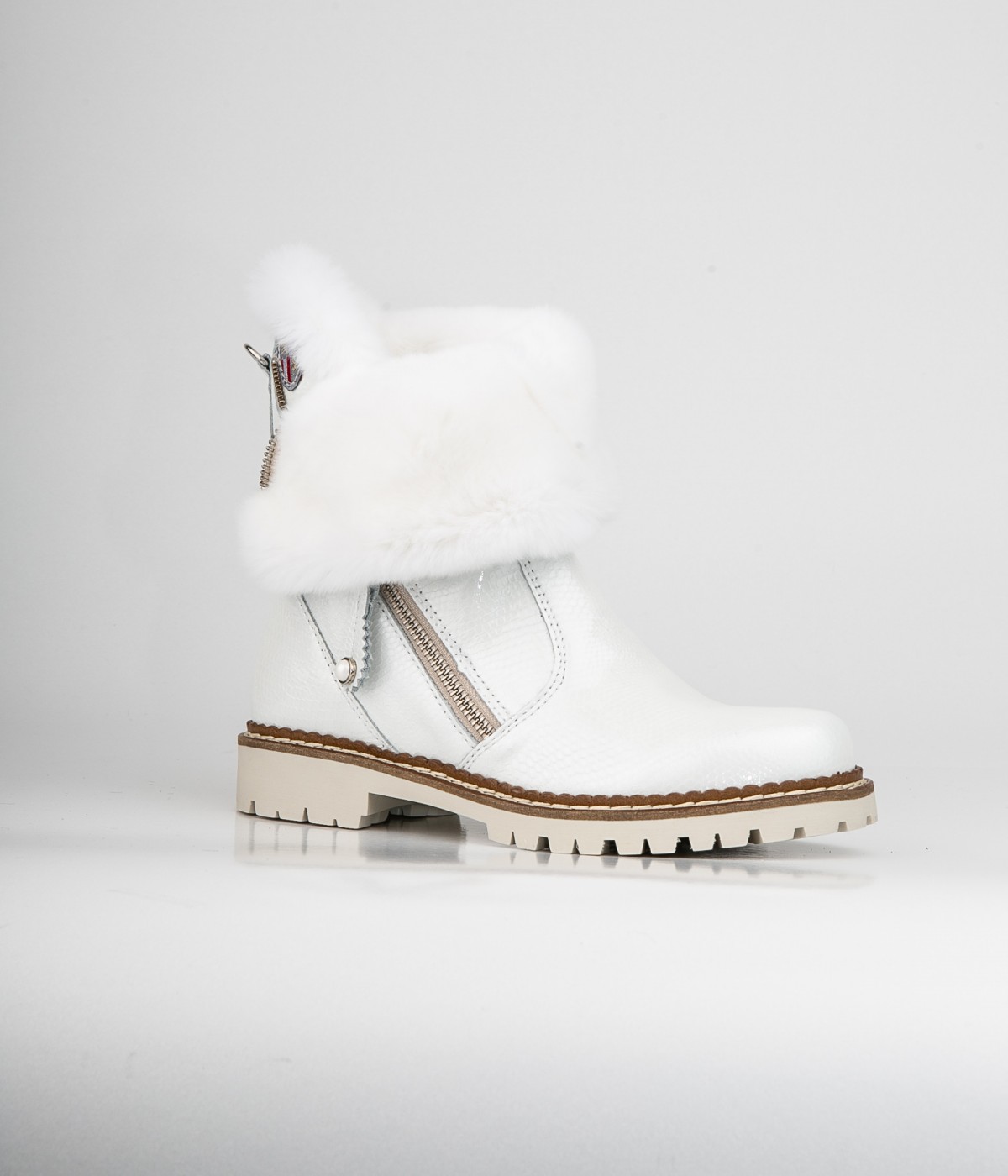 JULIA VERNICE BIANCO 2