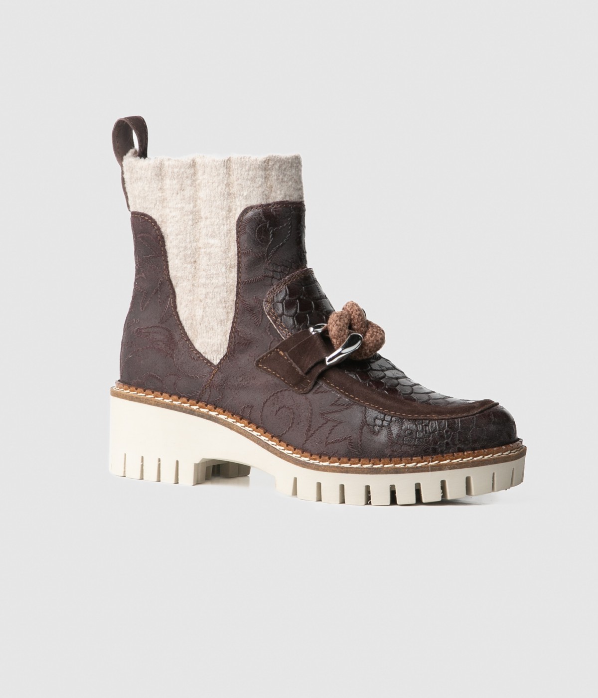 ADELAIDE AMARENA SCURO 2